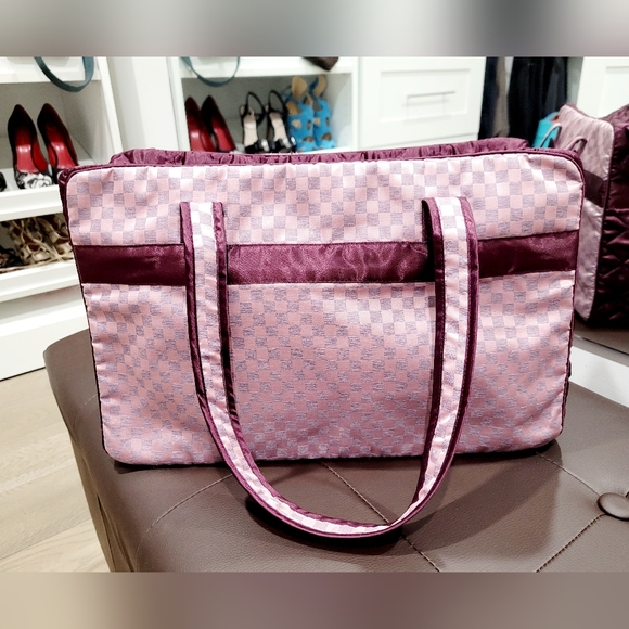 NaRaYa Handmade Satin Quilted With Bow Tote Bag - Picture 2 of 6